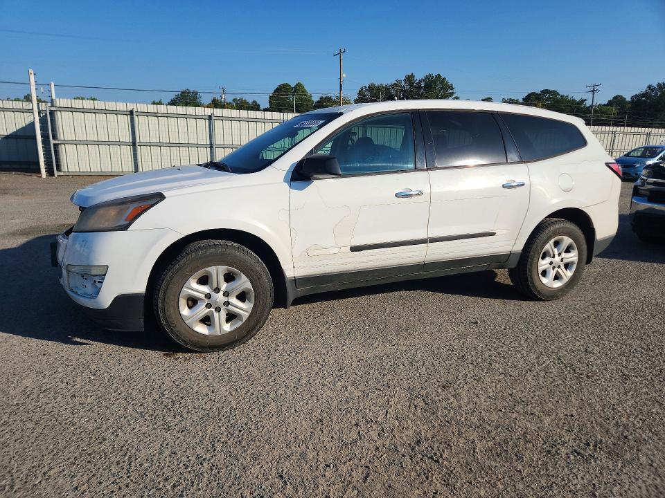 2016 CHEVROLET TRAVERSE LS  