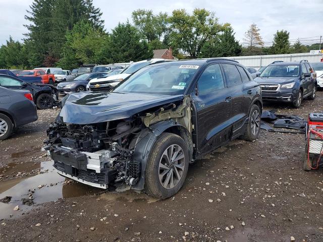 2025 AUDI Q6 E-TRON PREMIUM  