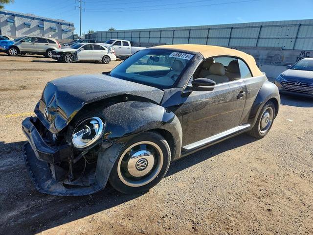 2013 VOLKSWAGEN BEETLE   