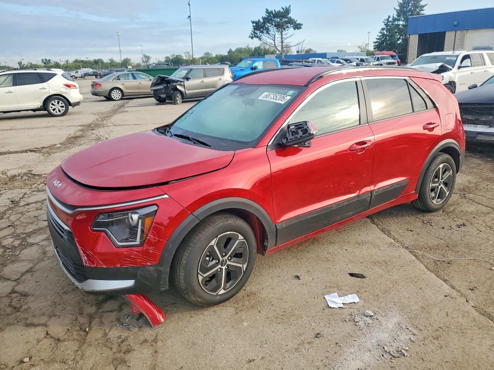 2024 KIA NIRO EX  