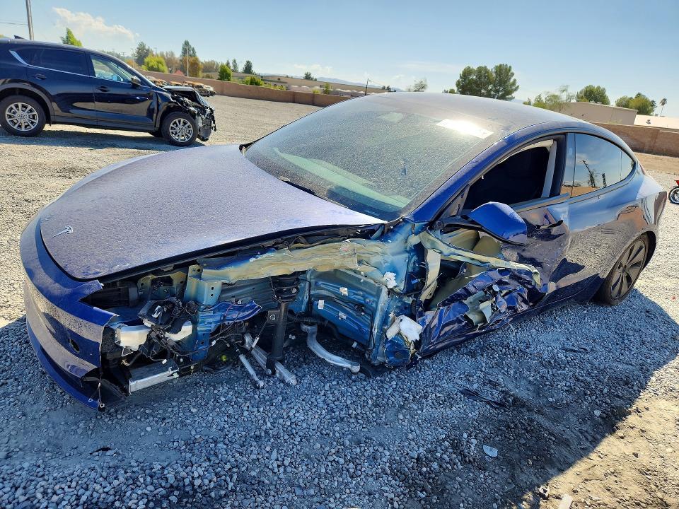 2024 TESLA MODEL 3   