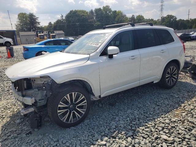2022 VOLVO XC90 T6 MOMENTUM  