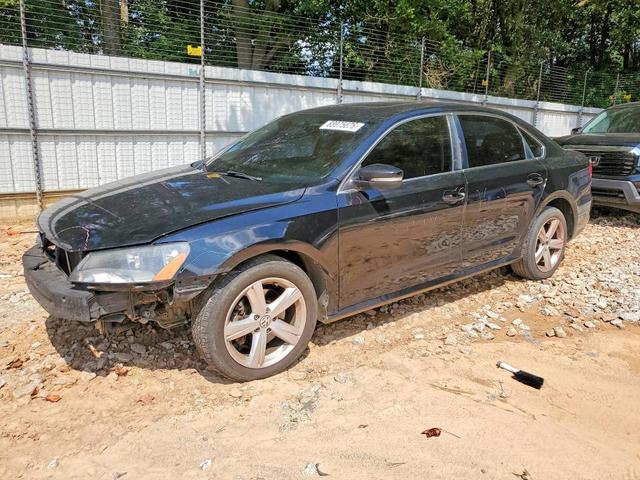 2013 VOLKSWAGEN PASSAT SE  