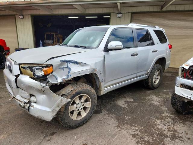 2011 TOYOTA 4RUNNER SR5  