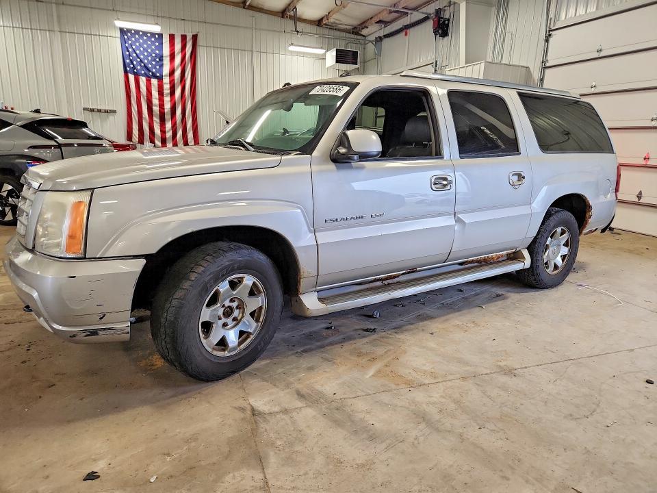 2005 CADILLAC ESCALADE ESV  