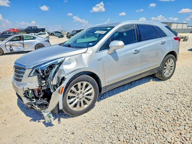2019 CADILLAC XT5   
