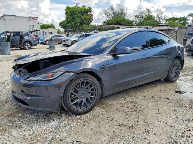 2025 TESLA MODEL 3   