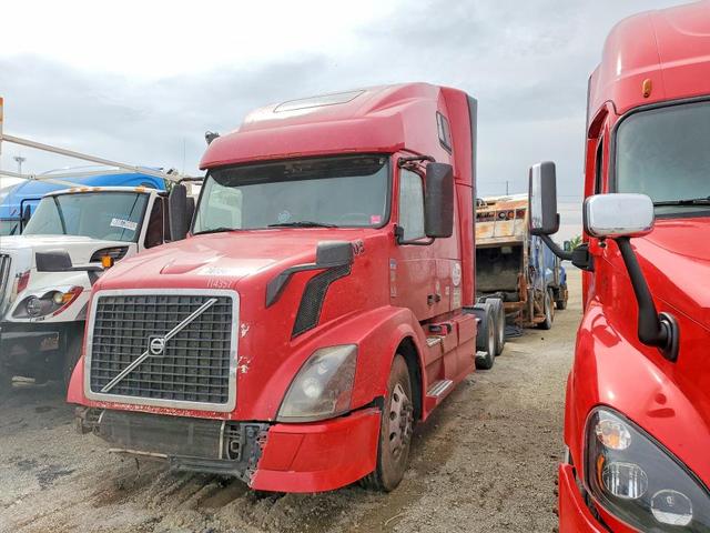 2015 VOLVO VN