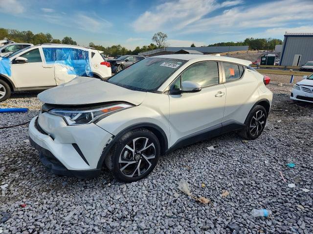 2019 TOYOTA C-HR XLE