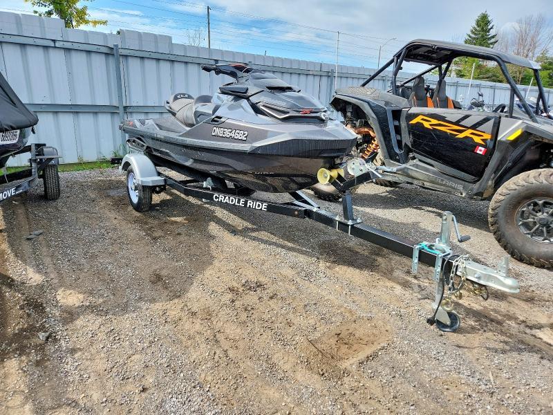2022 SEA-DOO RXT-X 300   