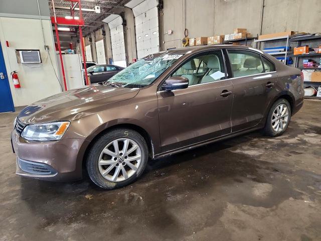 2014 VOLKSWAGEN JETTA SE  