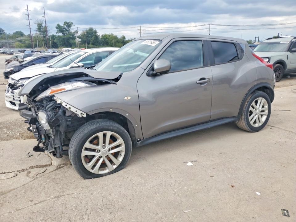 2014 NISSAN JUKE SV  