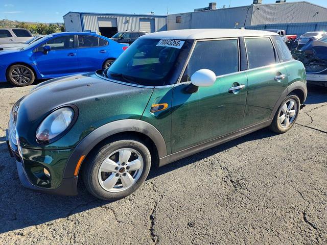 2015 MINI COOPER   