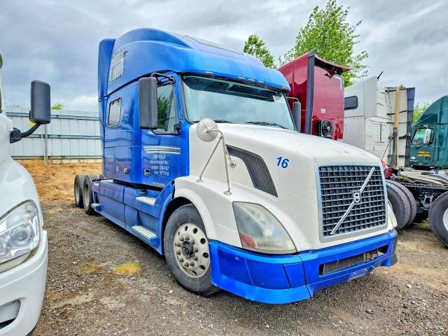 2008 VOLVO VN VNL