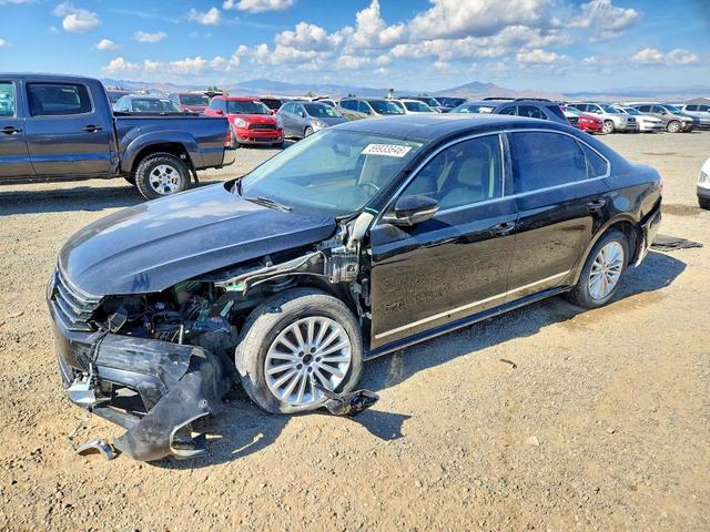 2016 VOLKSWAGEN PASSAT SE  