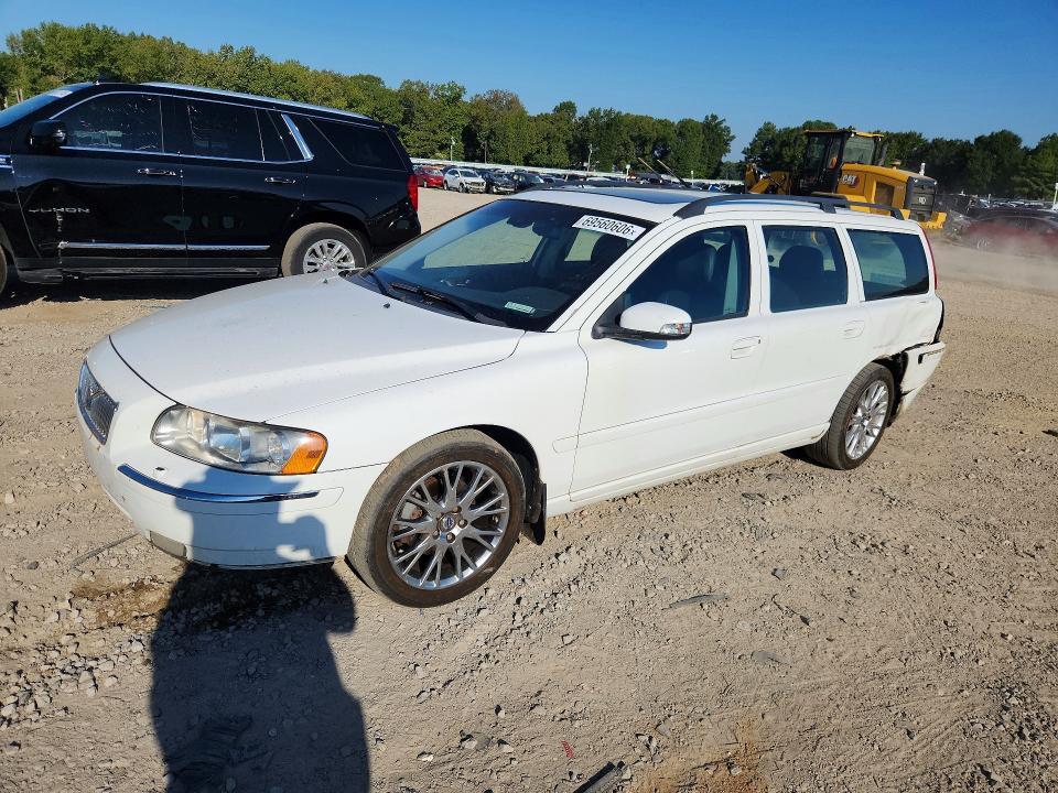 2007 VOLVO V70 25T  