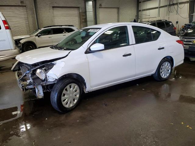 2019 NISSAN VERSA S  