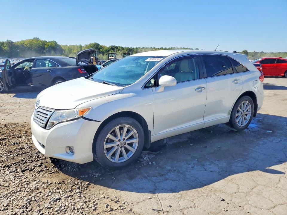 2012 TOYOTA VENZA XLE  