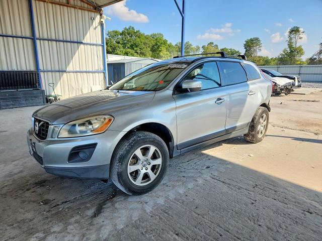 2010 VOLVO XC60 32  