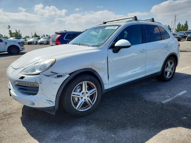2014 PORSCHE CAYENNE S  