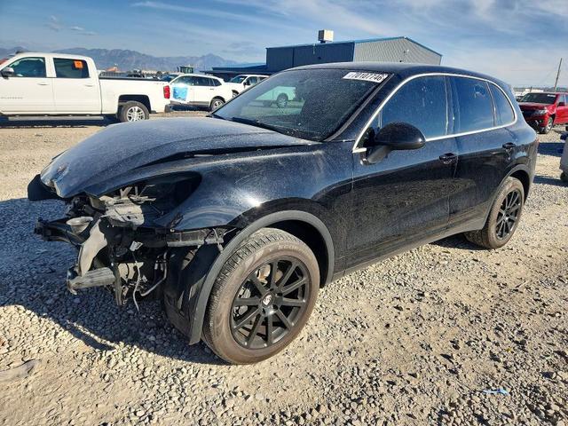 2014 PORSCHE CAYENNE   