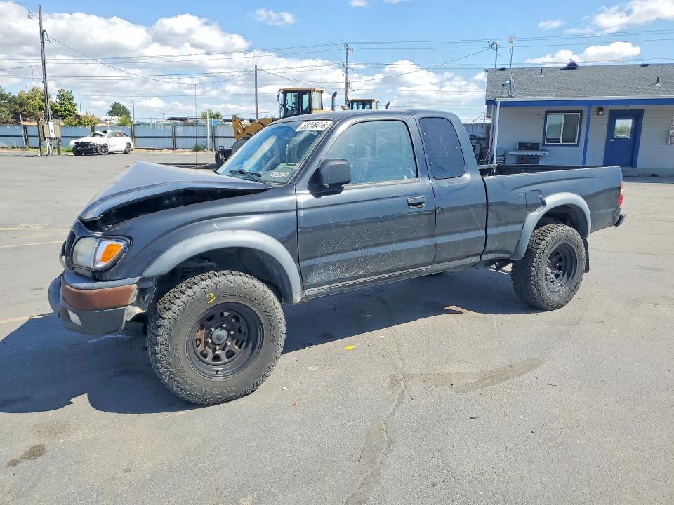 2003 TOYOTA TACOMA V6  