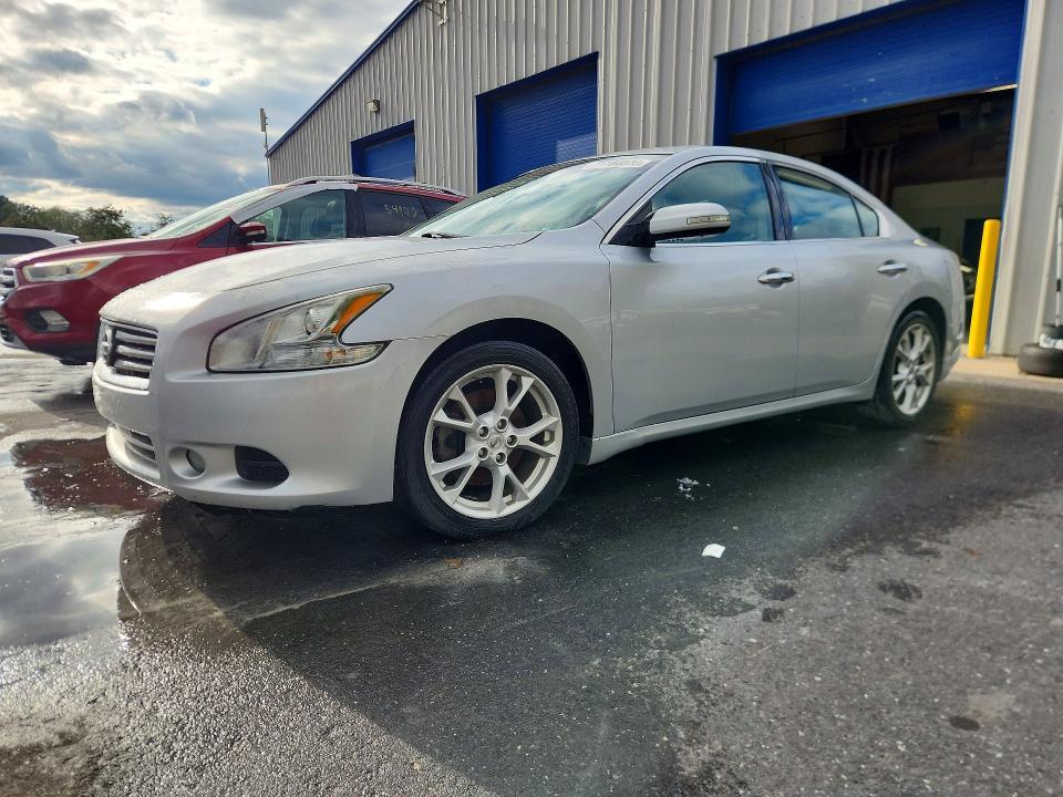 2014 NISSAN MAXIMA 35 S  