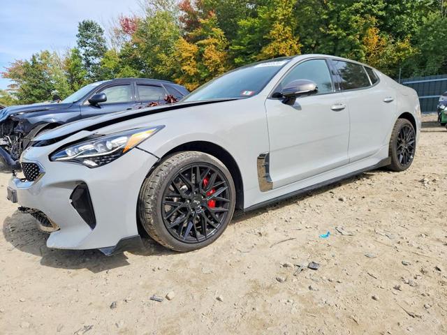 2019 KIA STINGER
