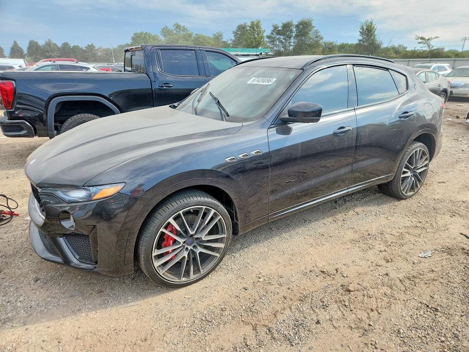 2019 MASERATI LEVANTE GTS  
