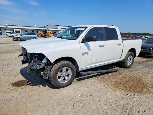 2016 RAM 1500 SLT  