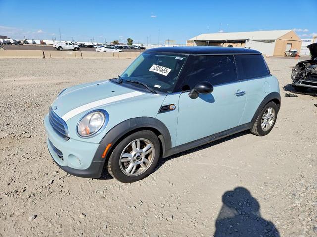2013 MINI COOPER   