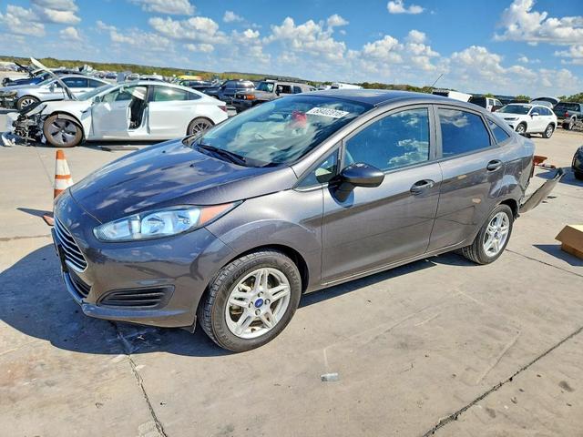 2017 FORD FIESTA SE  