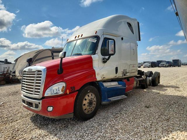 2011 FREIGHTLINER CASCADIA SEMI TRUCK