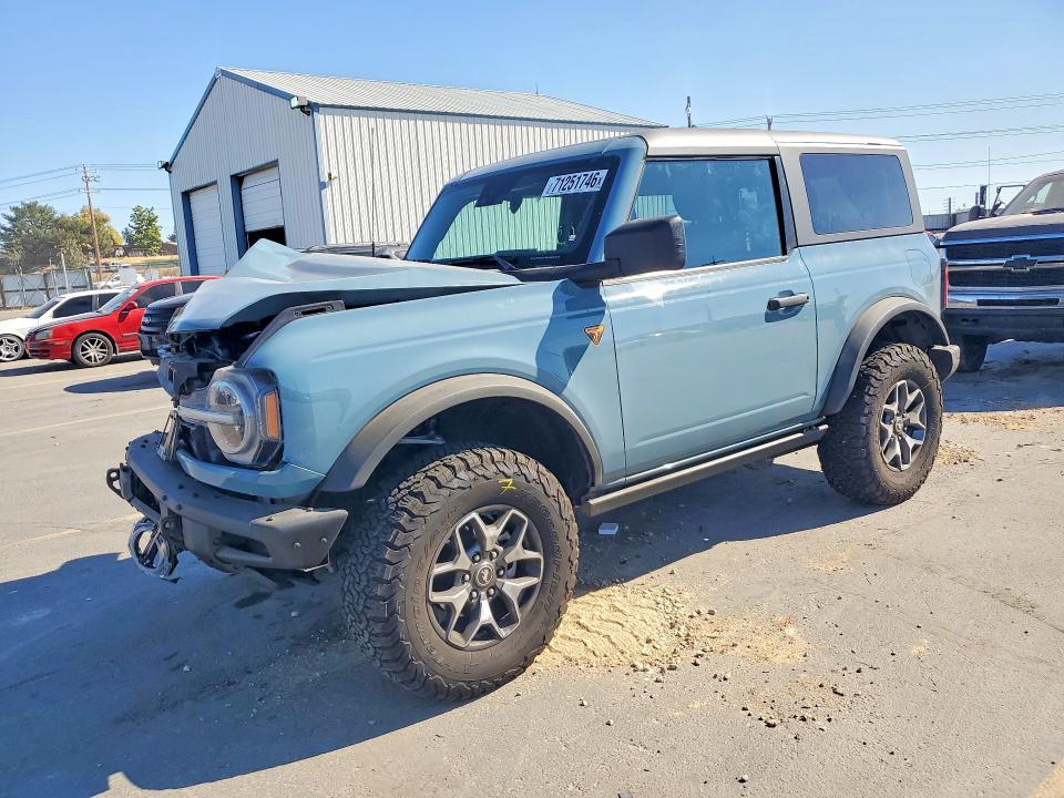 2023 FORD BRONCO BASE  