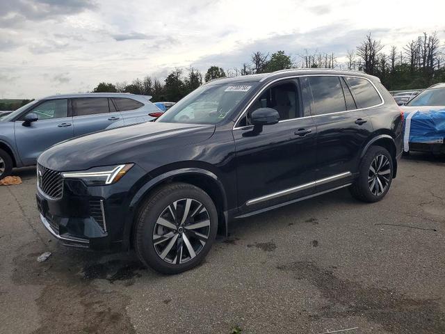 2026 VOLVO XC90 CORE  