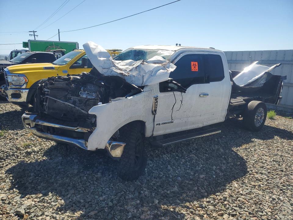 2022 FORD F350 SUPER DUTY  