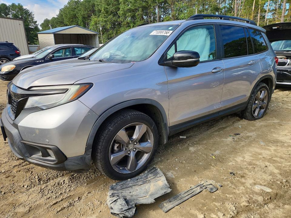 2019 HONDA PASSPORT TOURING  