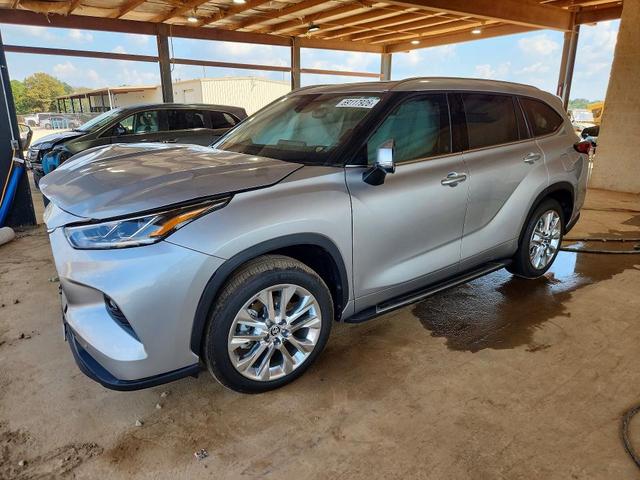 2023 TOYOTA HIGHLANDER LIMITED  