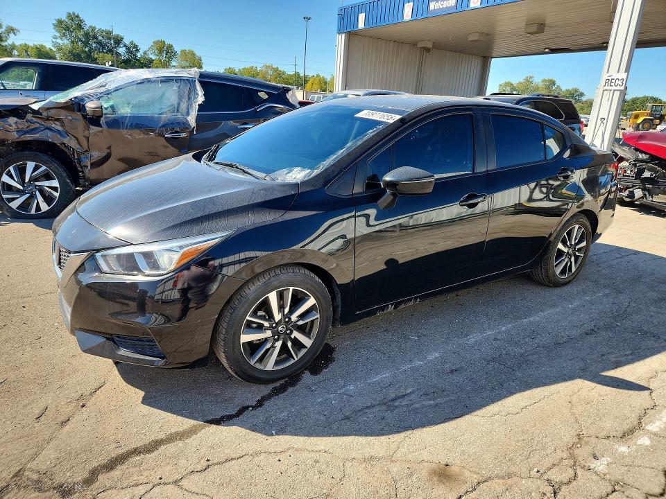 2021 NISSAN VERSA SV  