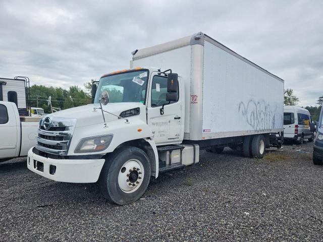 2016 HINO 258268 BOX TRUCK