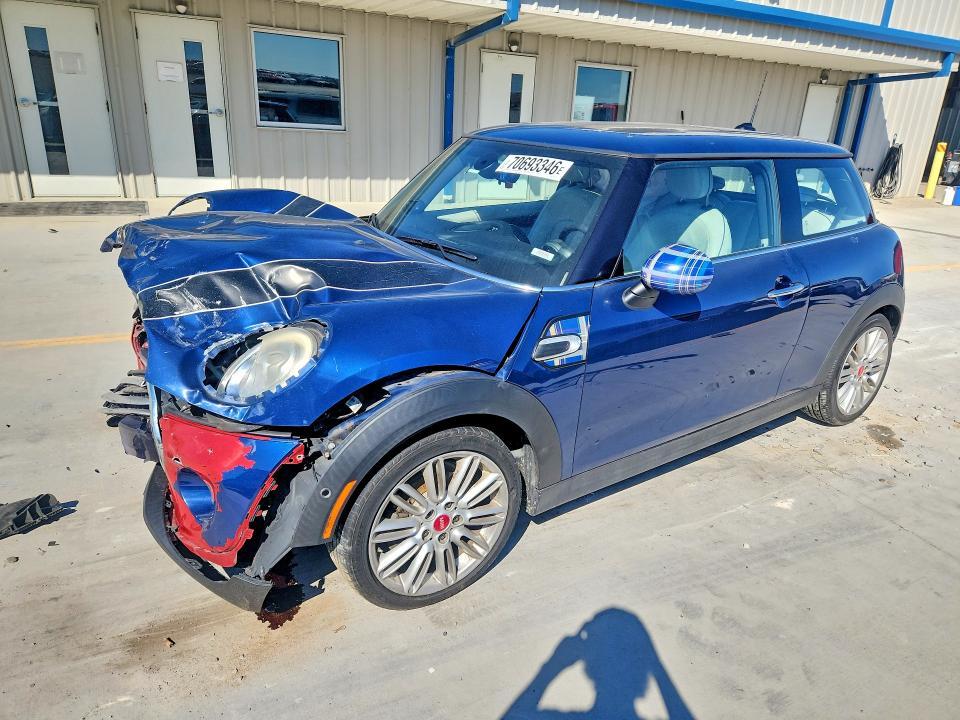 2014 MINI COOPER   