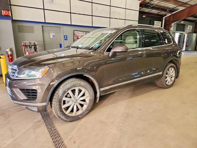 2016 VOLKSWAGEN TOUAREG SPORT  