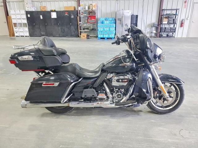 2018 HARLEY-DAVIDSON FLHTCU ULTRA CLASSIC ELECTRA GLIDE  