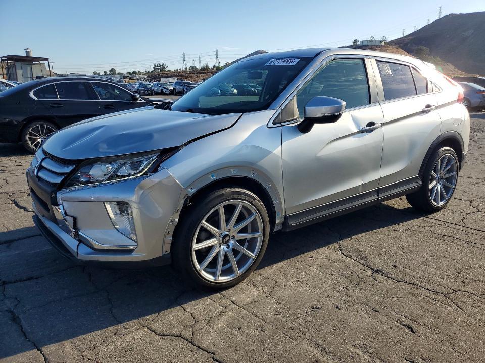 2020 MITSUBISHI ECLIPSE CROSS ES  