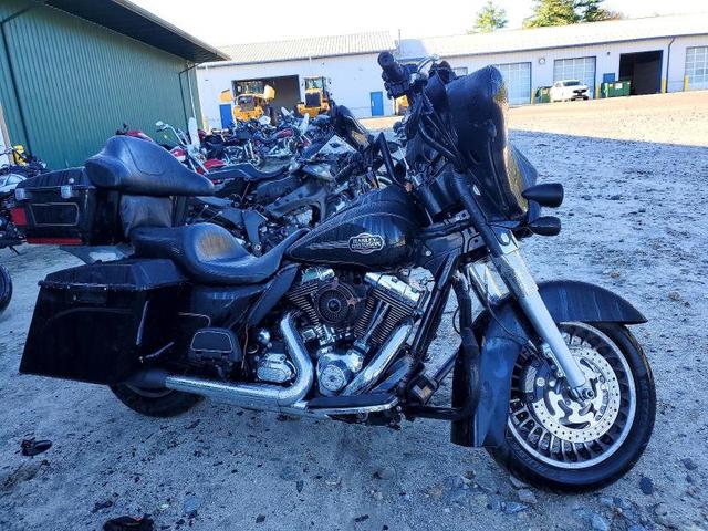 2013 HARLEY-DAVIDSON FLHTCU ULTRA CLASSIC ELECTRA GLIDE  