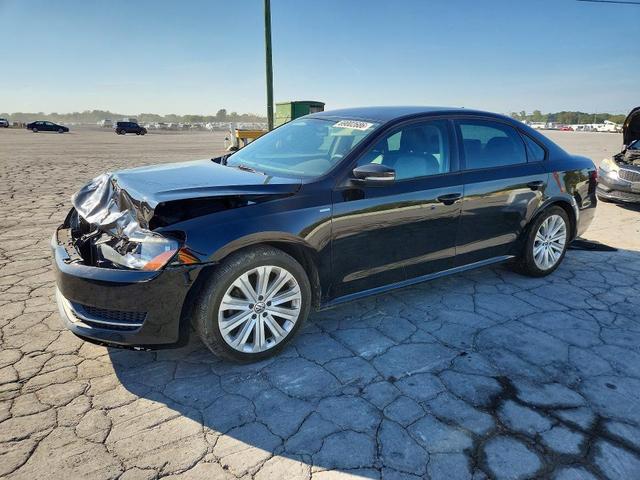 2015 VOLKSWAGEN PASSAT S  