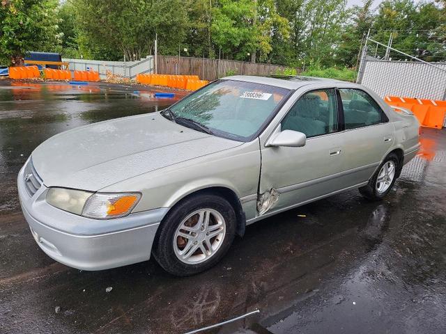 2000 TOYOTA CAMRY LE  
