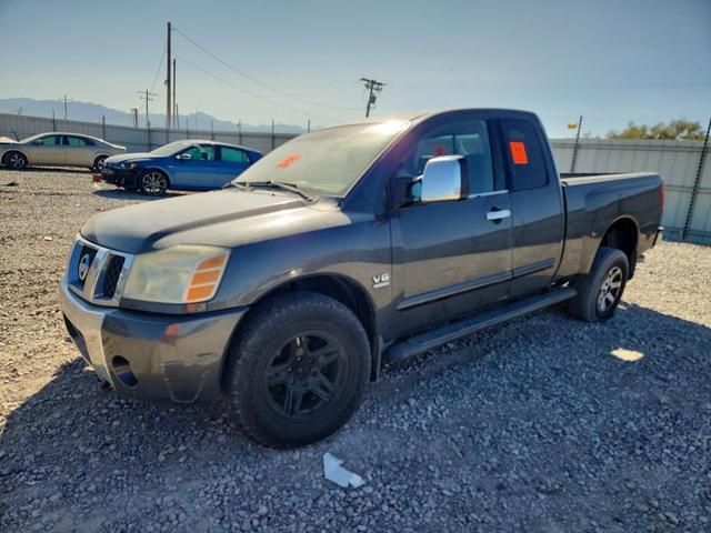 2004 NISSAN TITAN XE  