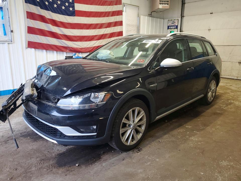 2019 VOLKSWAGEN GOLF ALLTRACK S  