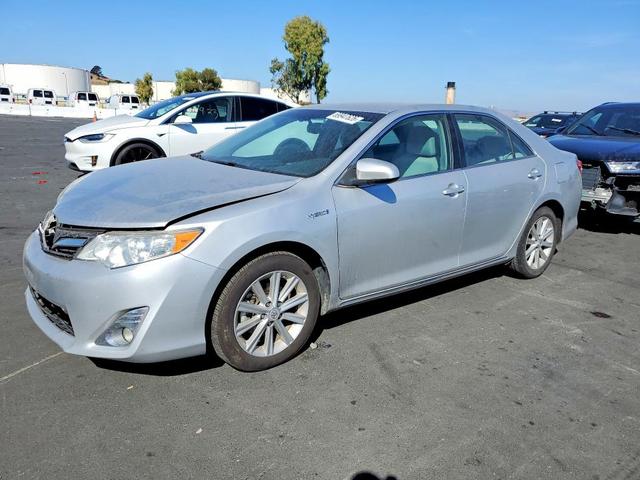 2013 TOYOTA CAMRY HYBRID XLE  